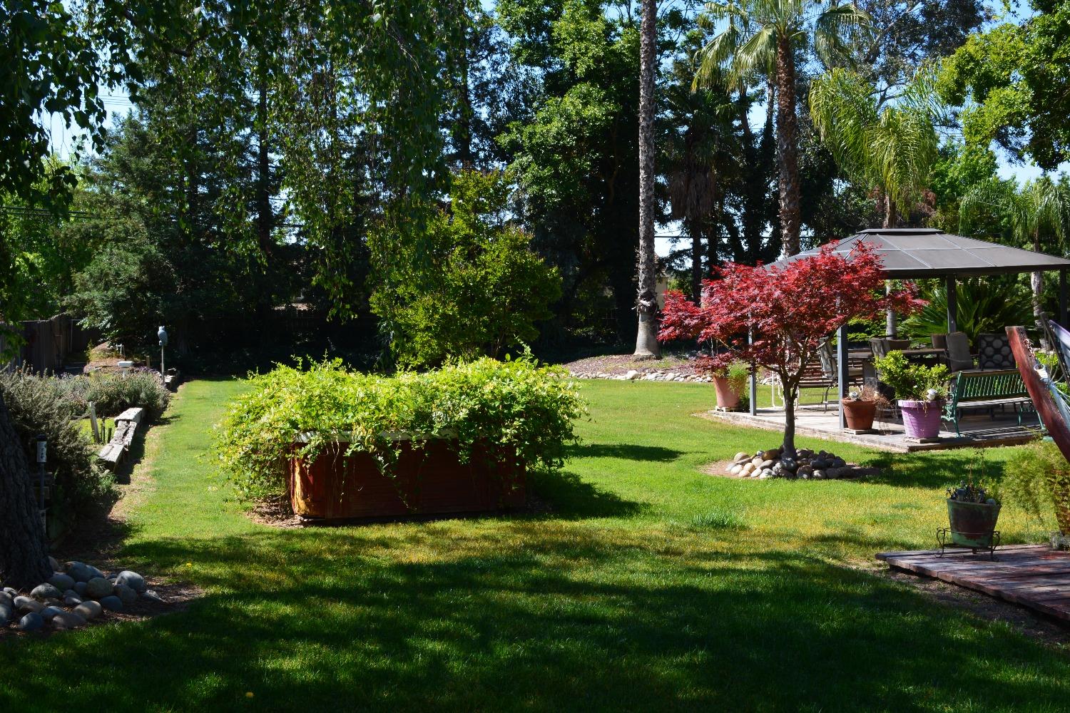 Detail Gallery Image 6 of 74 For 13521 Yosemite Blvd, Waterford,  CA 95386 - 3 Beds | 2 Baths