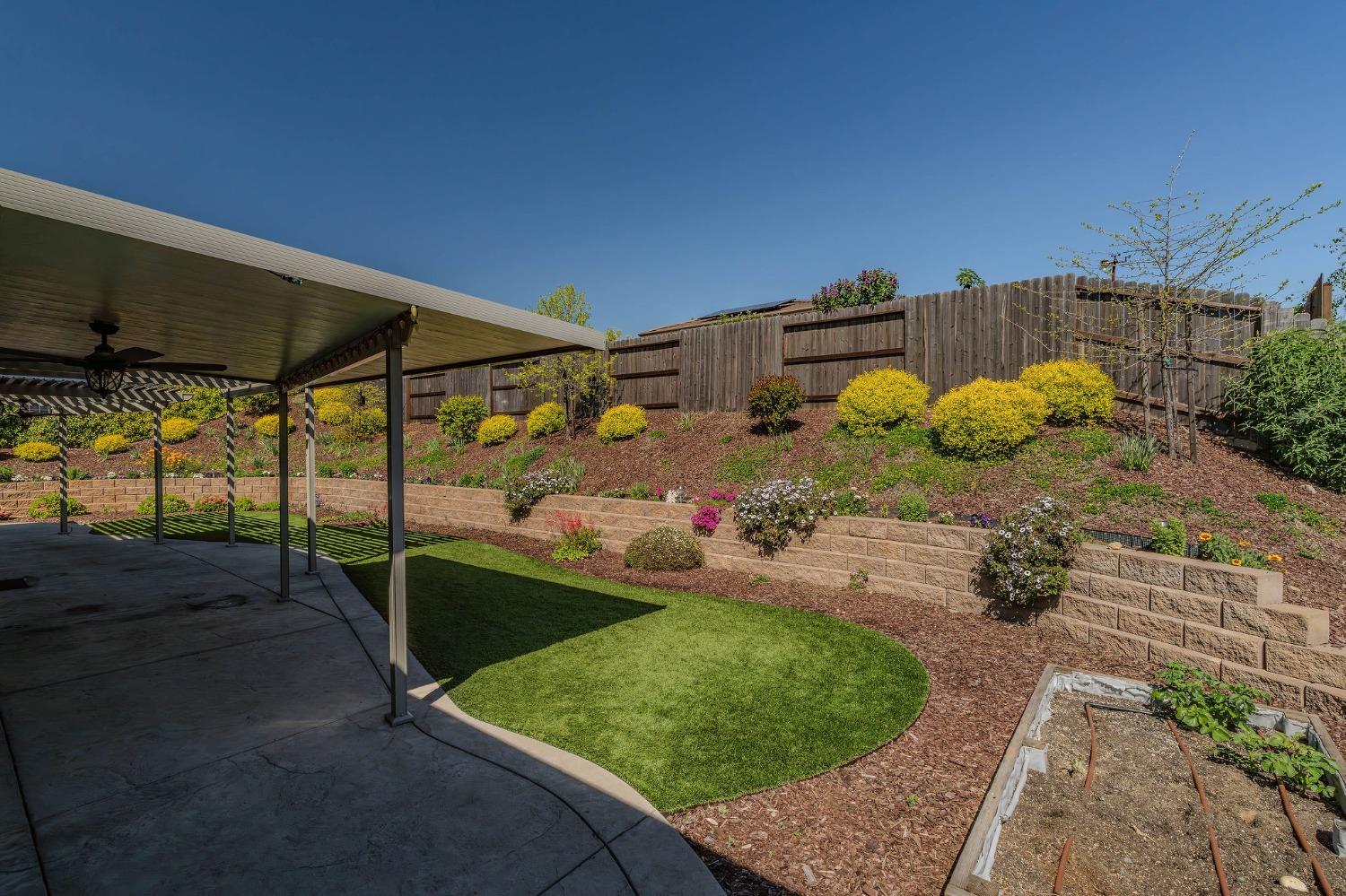 Detail Gallery Image 16 of 82 For 127 Emerald Ln, Jackson,  CA 95642 - 3 Beds | 2 Baths