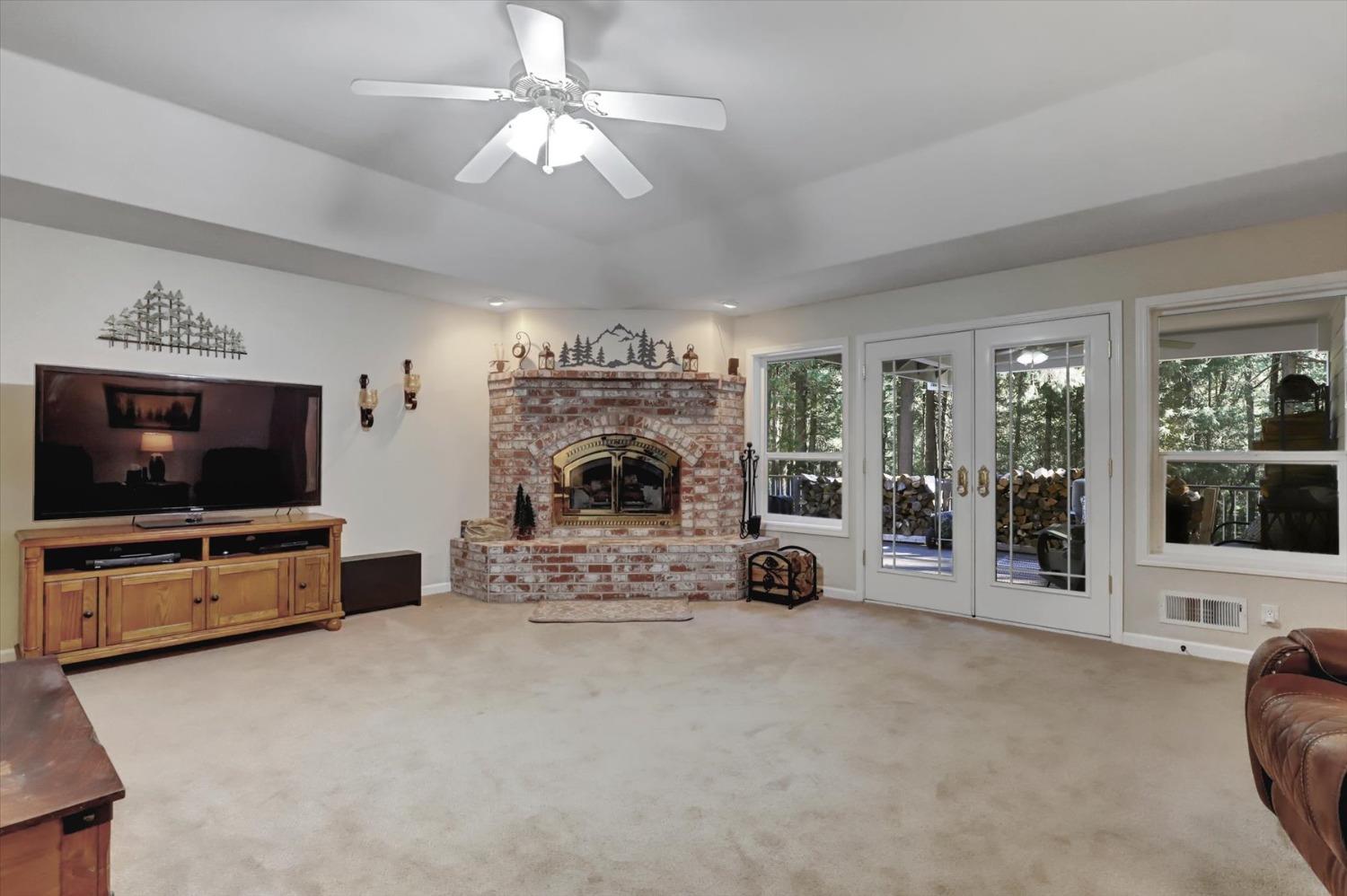 Detail Gallery Image 8 of 89 For 11555 Sky Pines Ridge Rd, Nevada City,  CA 95959 - 3 Beds | 2/2 Baths