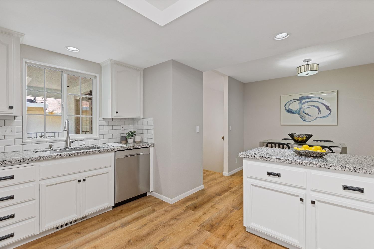 Vistamont Drive, Grass Valley, California image 13