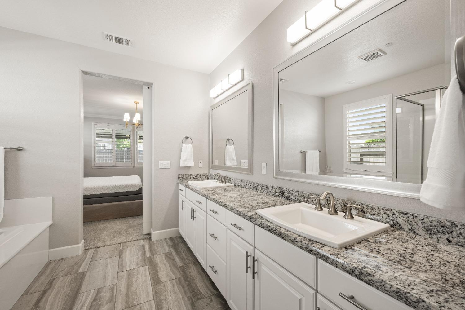 Maddux Way, Roseville, California image 38