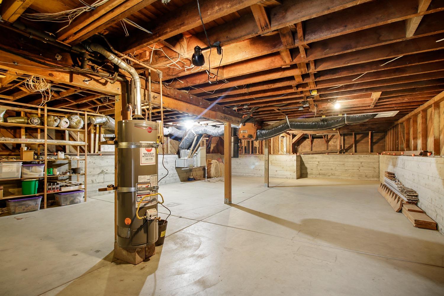 Detail Gallery Image 47 of 58 For 2322 I St, Sacramento,  CA 95816 - 4 Beds | 2 Baths