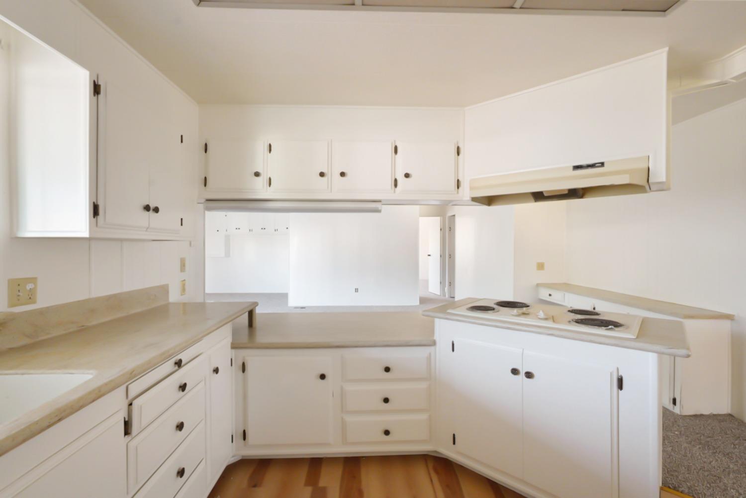 Detail Gallery Image 13 of 31 For 3936 Maui Ter, Modesto,  CA 95355 - 2 Beds | 2 Baths