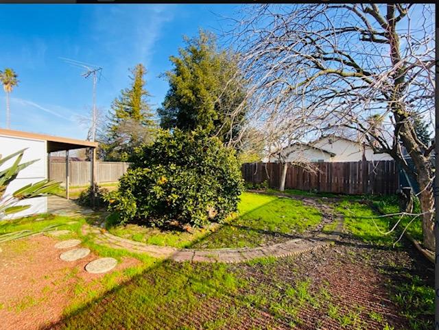 Detail Gallery Image 20 of 24 For 3633 Contempo Dr, Sacramento,  CA 95826 - 4 Beds | 2 Baths