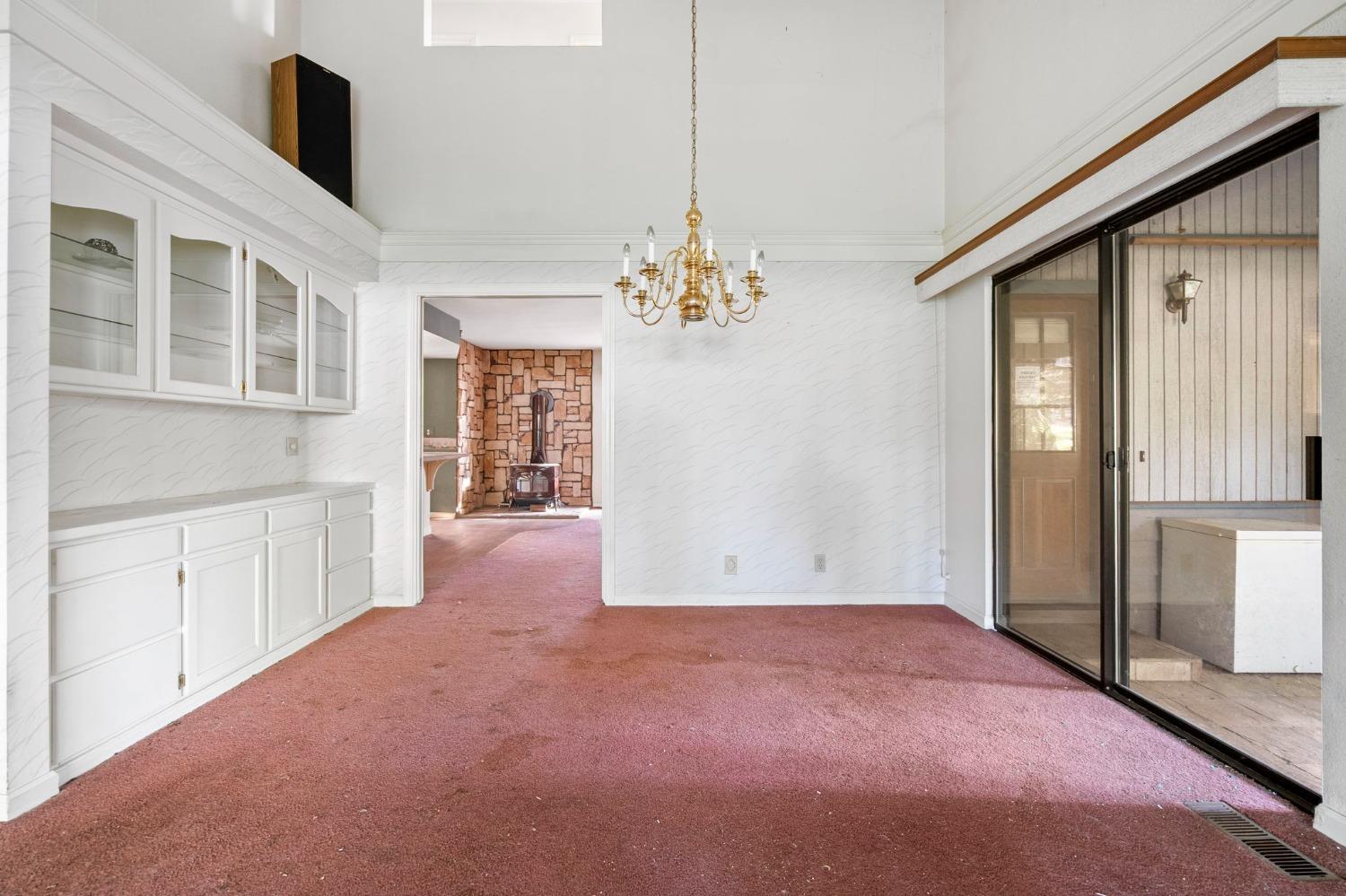 Terrace Pines Court, Grass Valley, California image 8