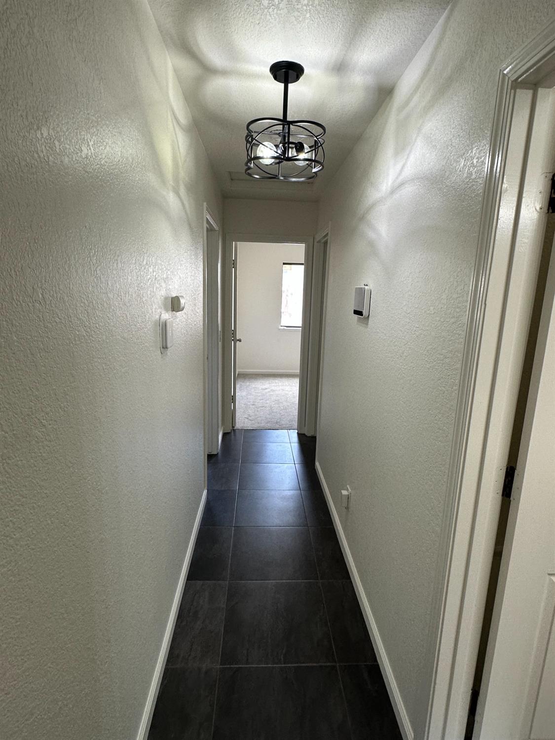Detail Gallery Image 28 of 44 For 633 Holly Ct, Galt,  CA 95632 - 3 Beds | 2 Baths
