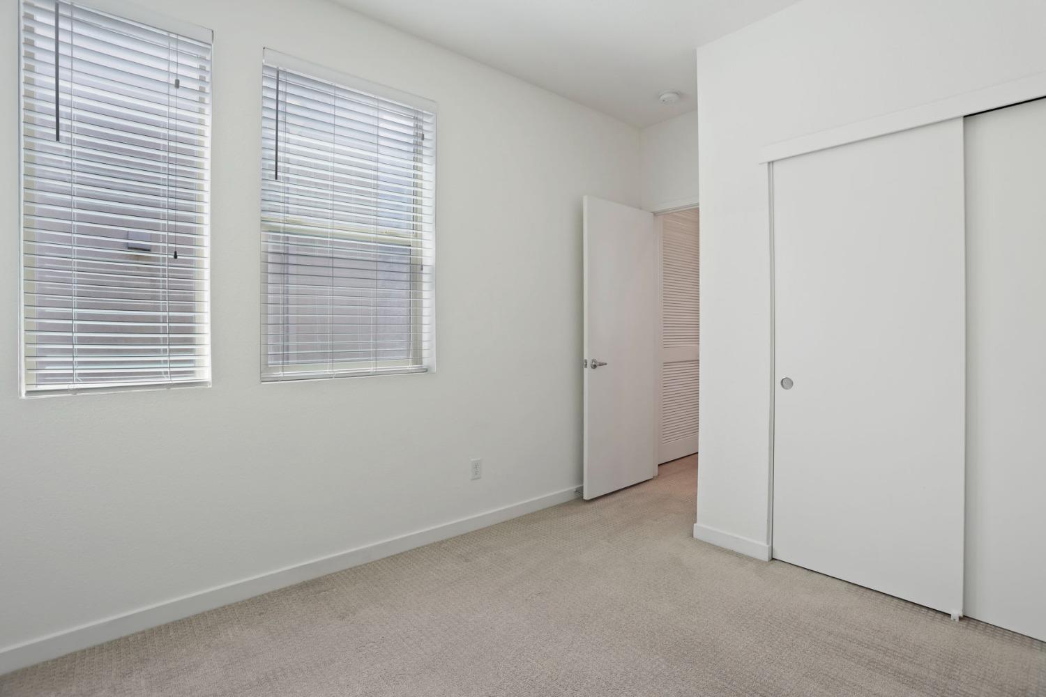 Photo #28: 225053792 Listing: Photo #28