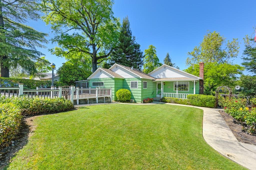 Heather Road, Fair Oaks, California image 1
