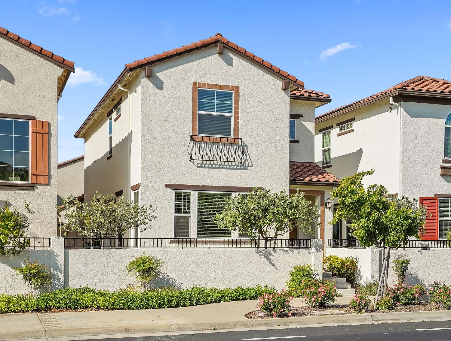 Pleasant Grove Blvd, Roseville, California image 34