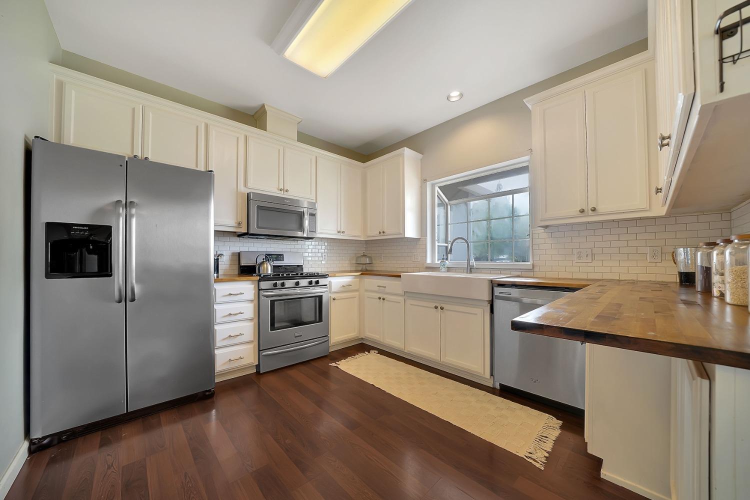 Birchwood Court, Ione, California image 12