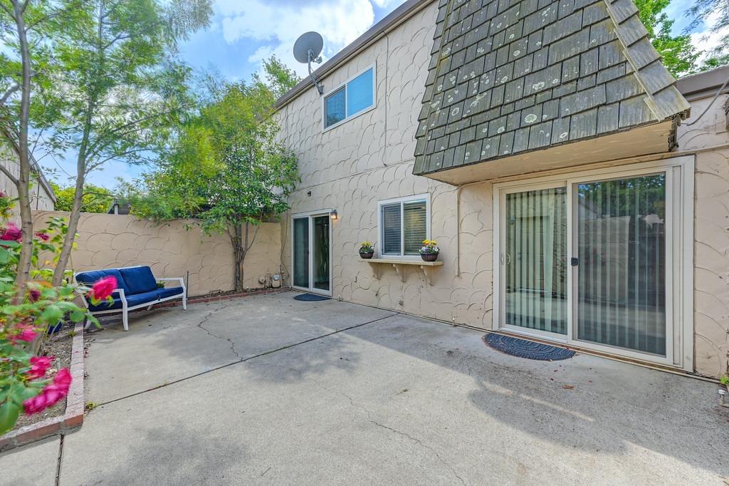 Casitas Bonito, Sacramento, California image 5