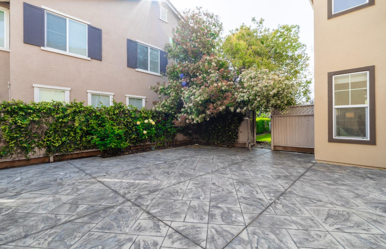 Detail Gallery Image 47 of 68 For 382 S Central Pkwy, Mountain House,  CA 95391 - 4 Beds | 4 Baths