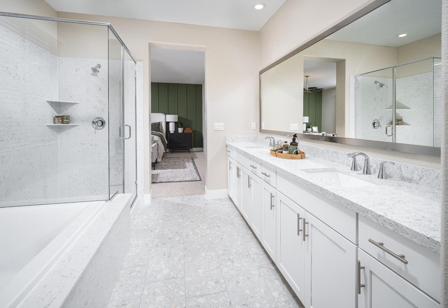 Detail Gallery Image 11 of 17 For 4024 Happy Camper Way, Roseville,  CA 95747 - 4 Beds | 3 Baths