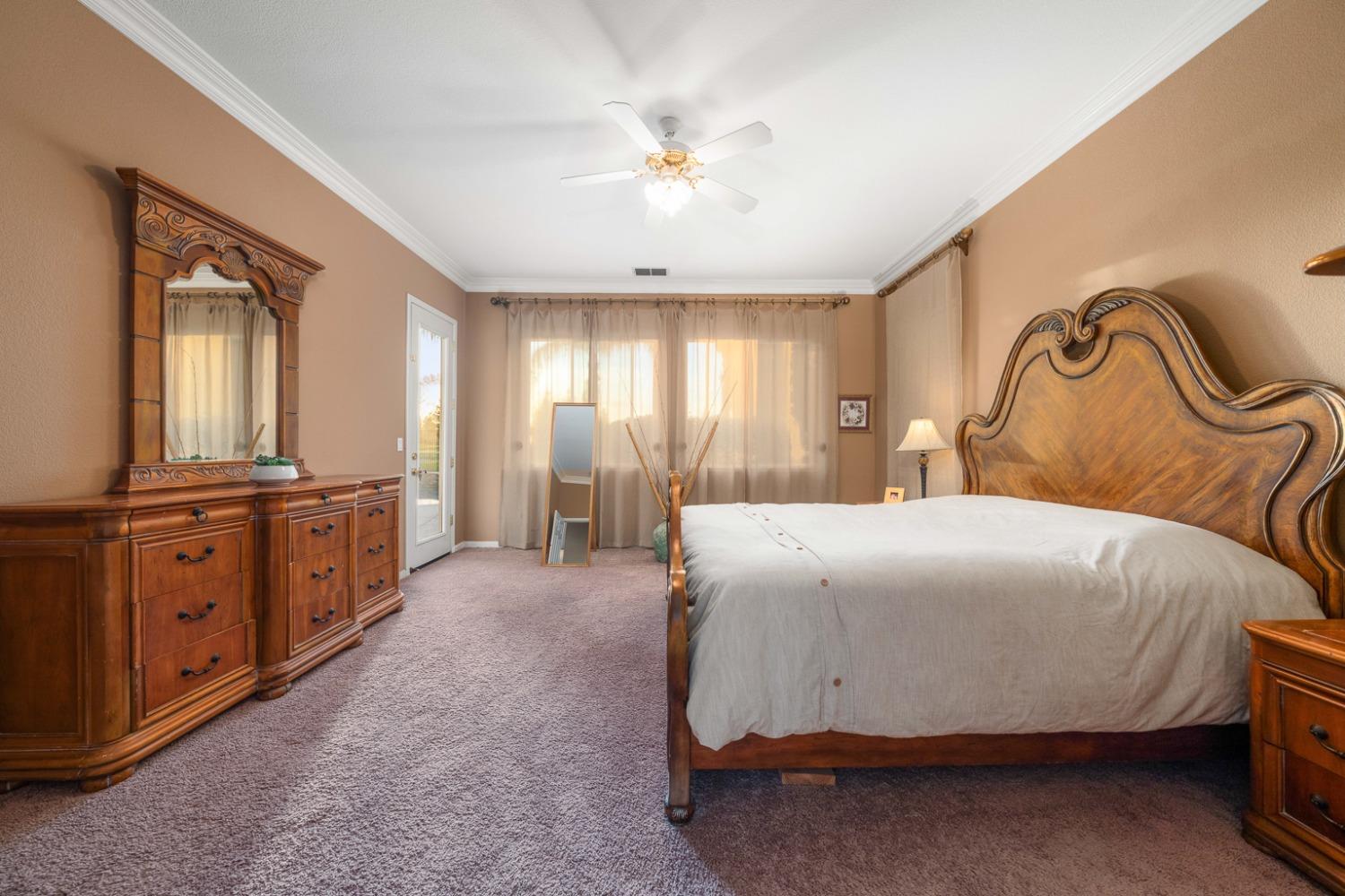 Detail Gallery Image 25 of 58 For 7788 Tigerwoods Dr, Sacramento,  CA 95829 - 5 Beds | 3/1 Baths