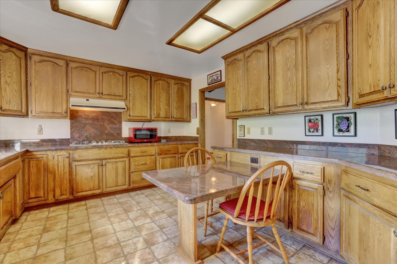 Detail Gallery Image 26 of 96 For 7791 Walsh Ln, –,  CA 95977 - 3 Beds | 2/1 Baths