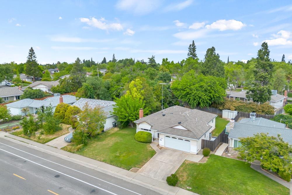 Saint James Drive, Carmichael, California image 48