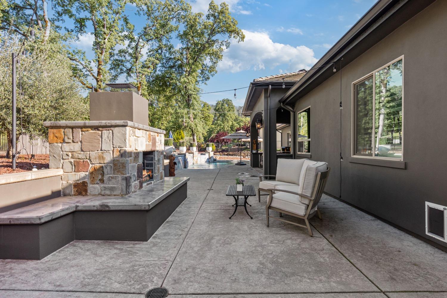 Hogan Road, Auburn, California image 34