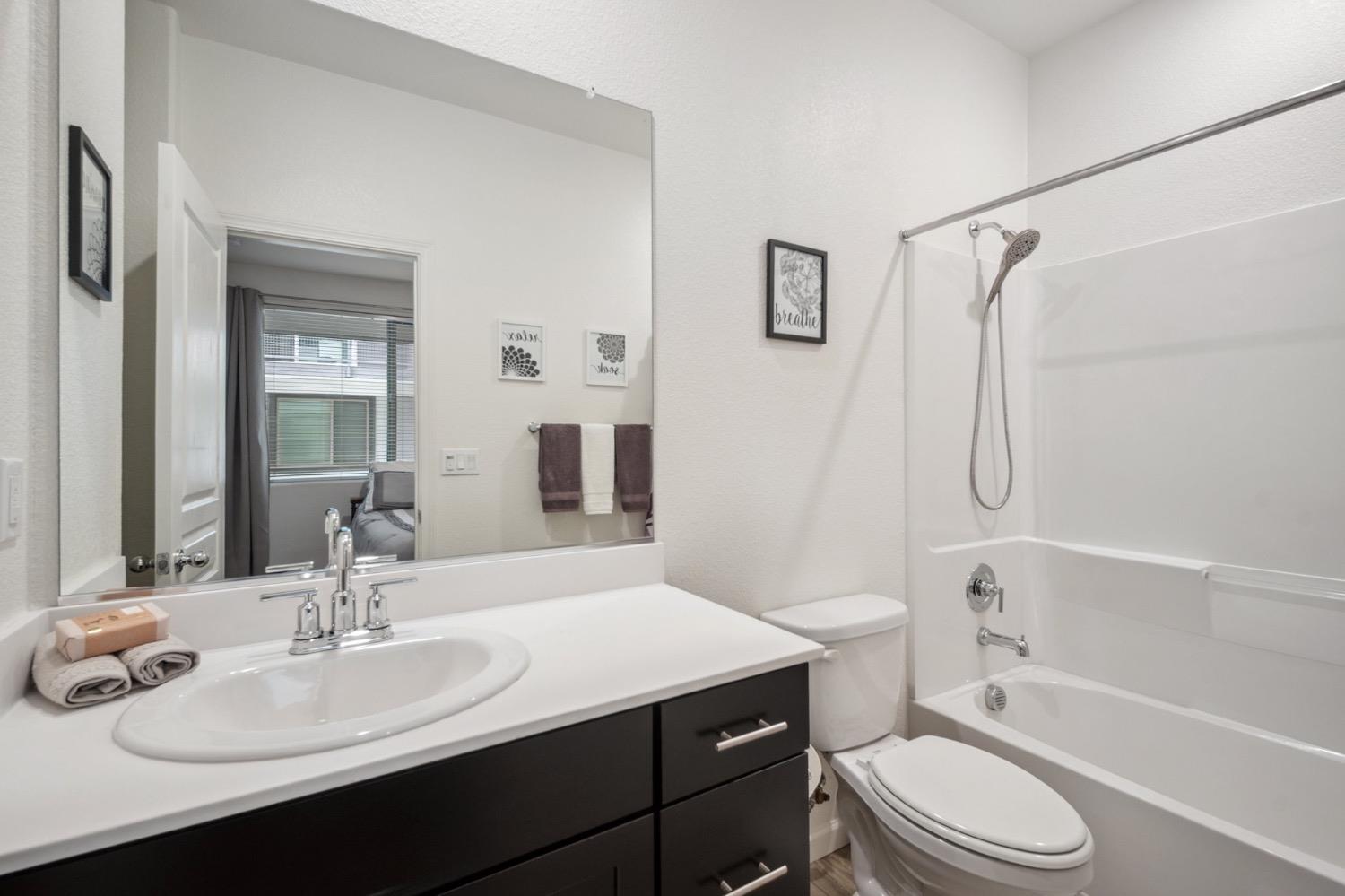 Parklane Drive, Hayward, California image 3