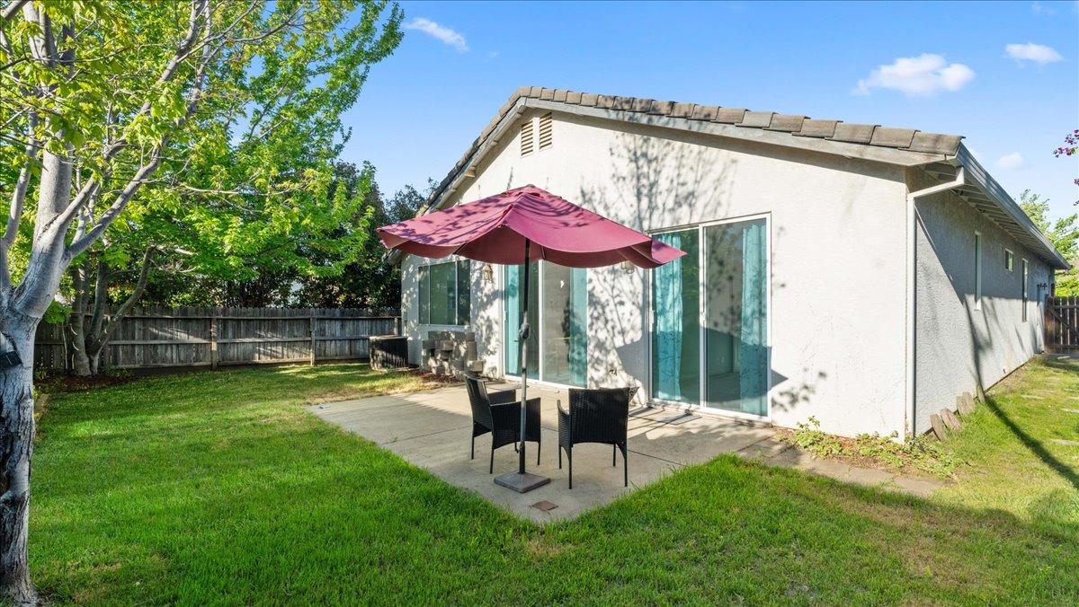 E Knopfler Circle, Folsom, California image 29