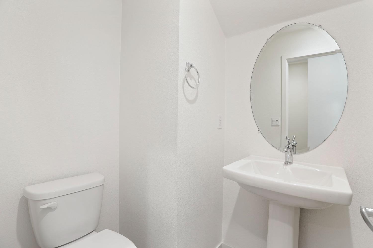 Photo #9: 225053792 Listing: Photo #9