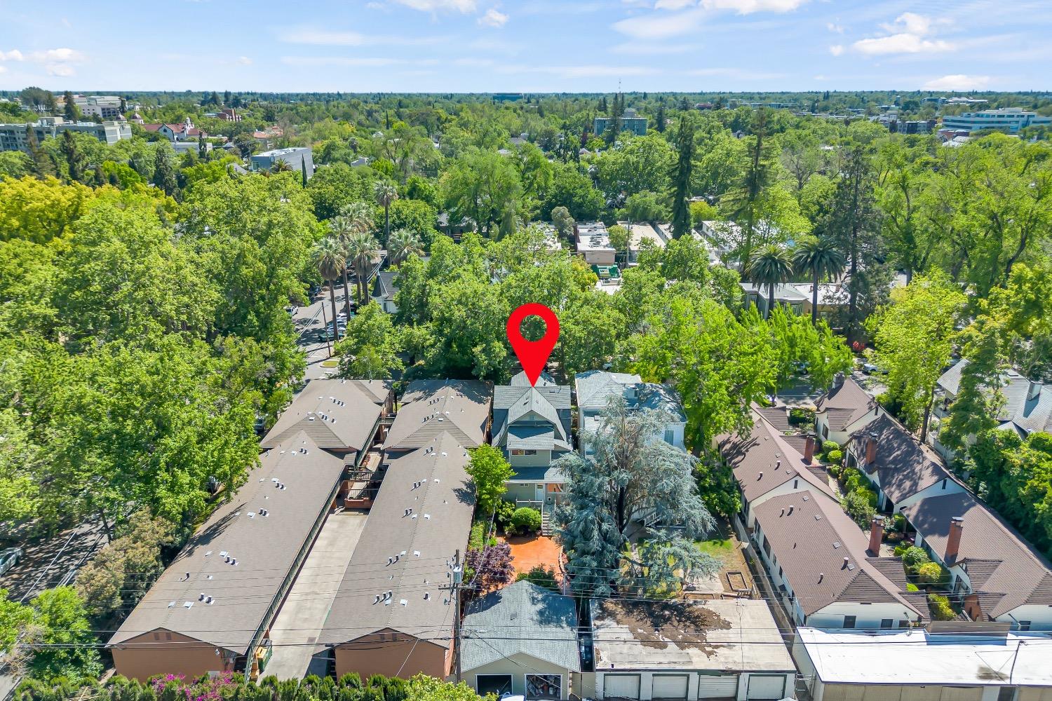 Detail Gallery Image 90 of 91 For 2321 H St, Sacramento,  CA 95816 - 4 Beds | 2 Baths