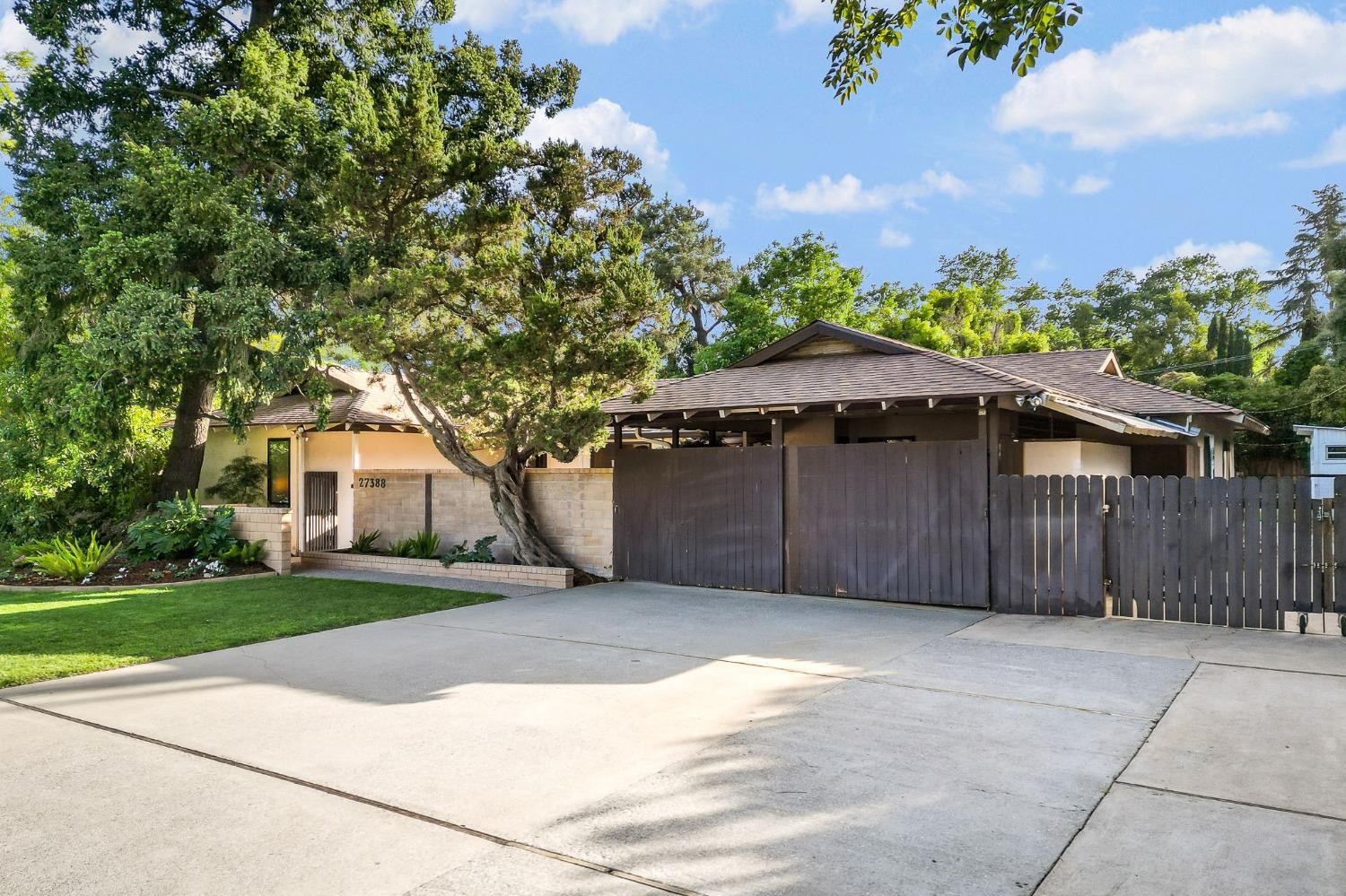 Meadowbrook Drive, Davis, California image 49