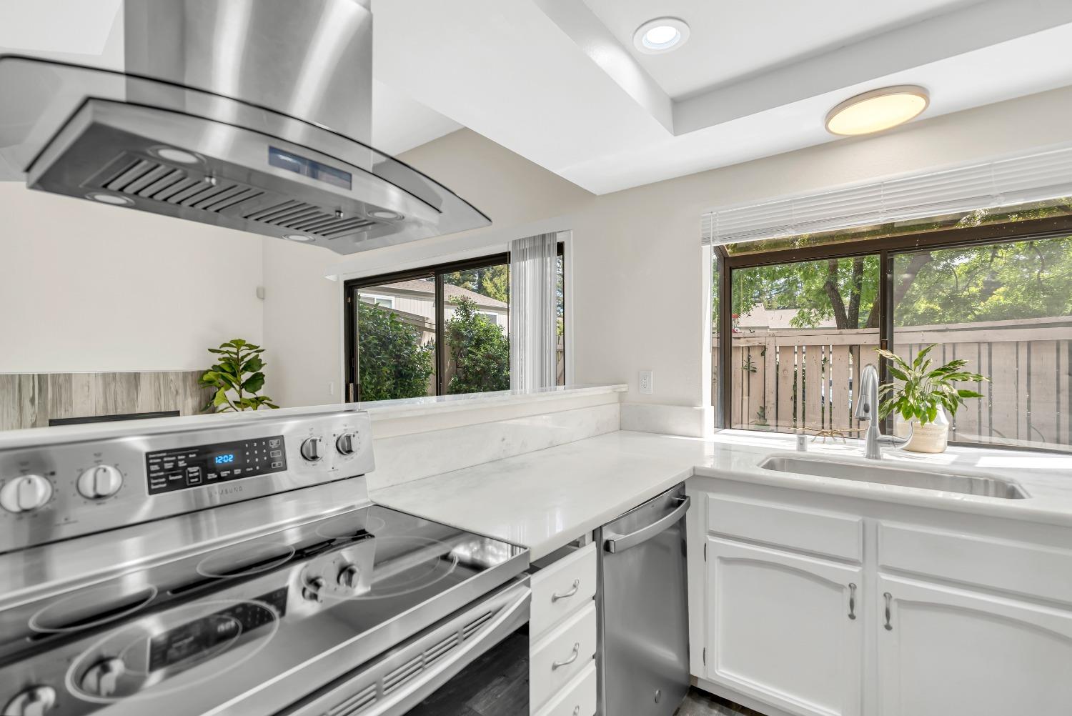 Photo #14: 225054114 Listing: Photo #14