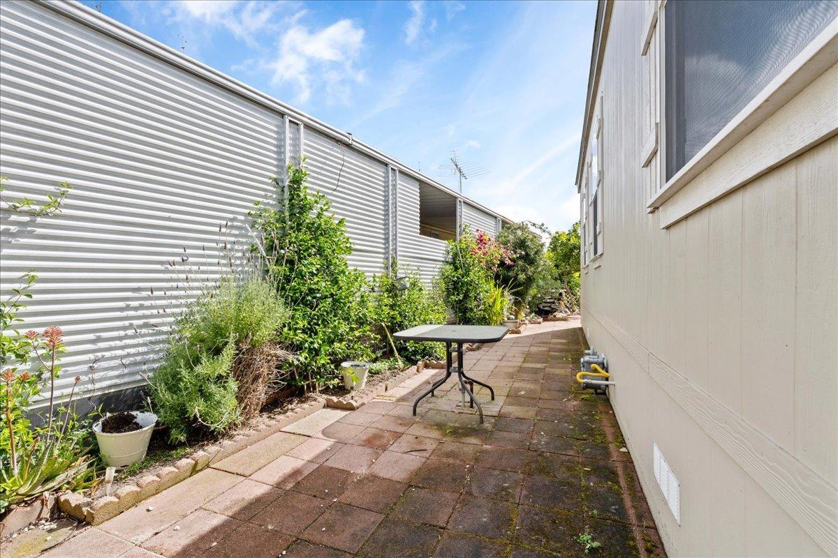 Detail Gallery Image 20 of 28 For 6245 Nob Hill Dr, Newcastle,  CA 95658 - 2 Beds | 2 Baths