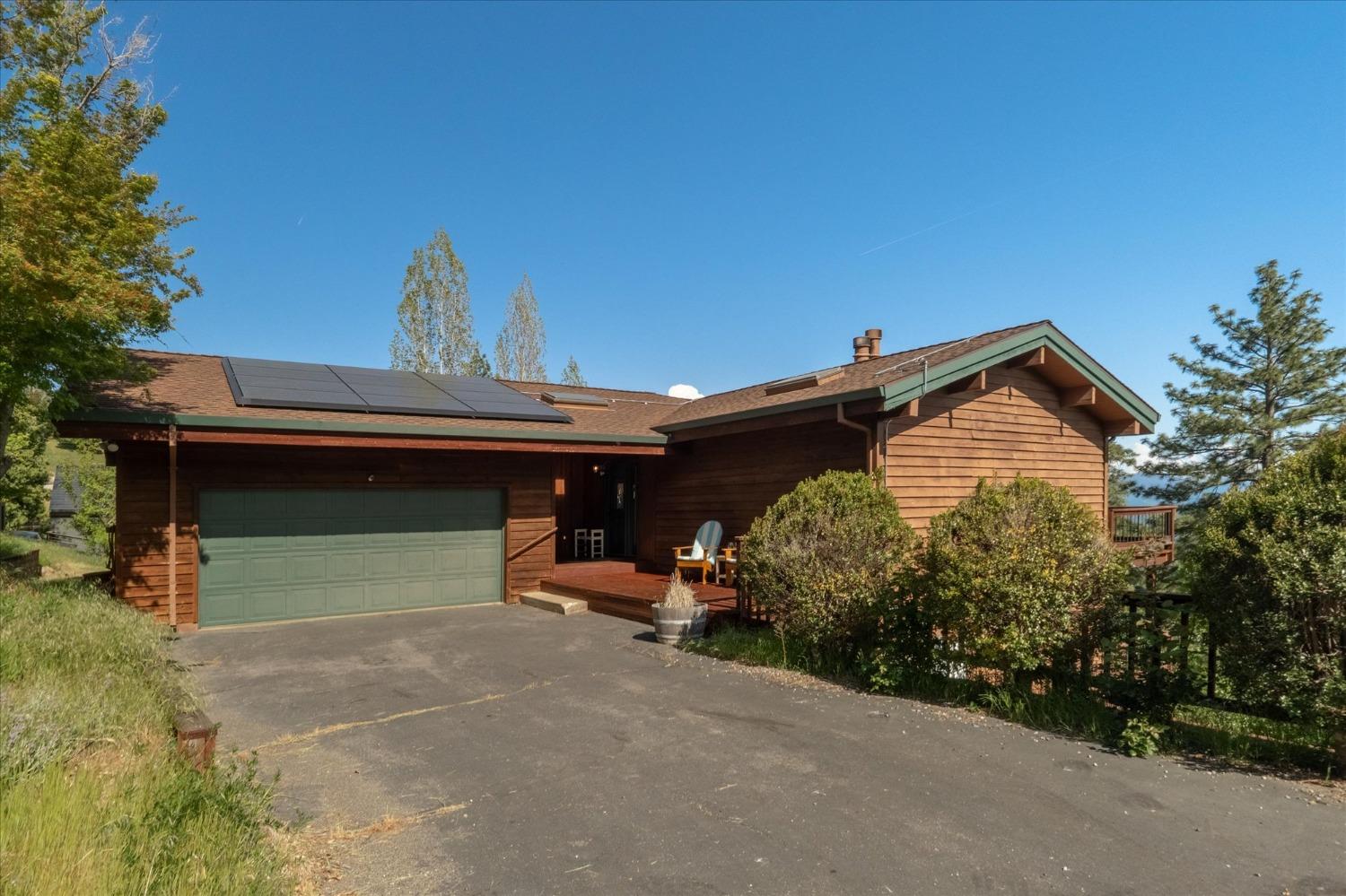 Laurel Lane, Murphys, California image 5
