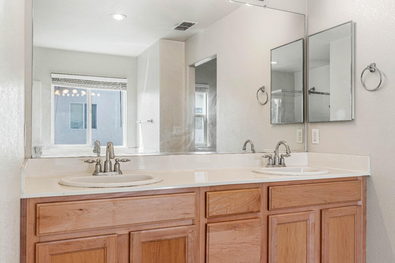Rivercrest Drive, Waterford, California image 37