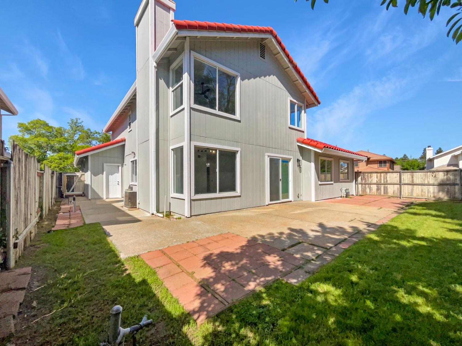 Flannery Way, Sacramento, California image 28