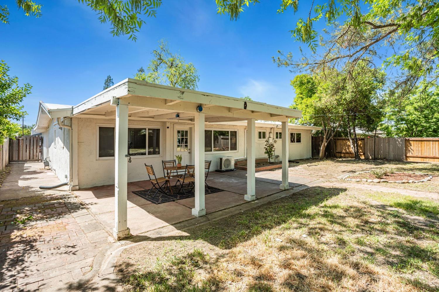 Terrace Drive, Sacramento, California image 8