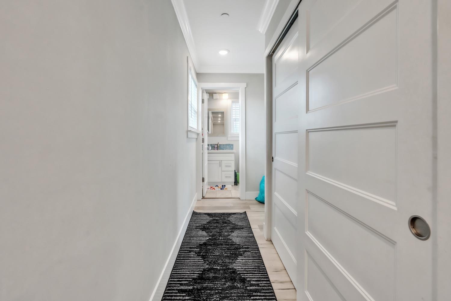 Detail Gallery Image 9 of 13 For 3400 44th St #3404,  Sacramento,  CA 95817 - 3 Beds | 3/2 Baths