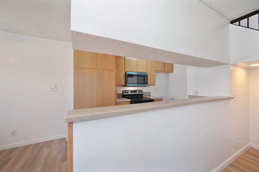 Photo #9: 225054079 Listing: Photo #9