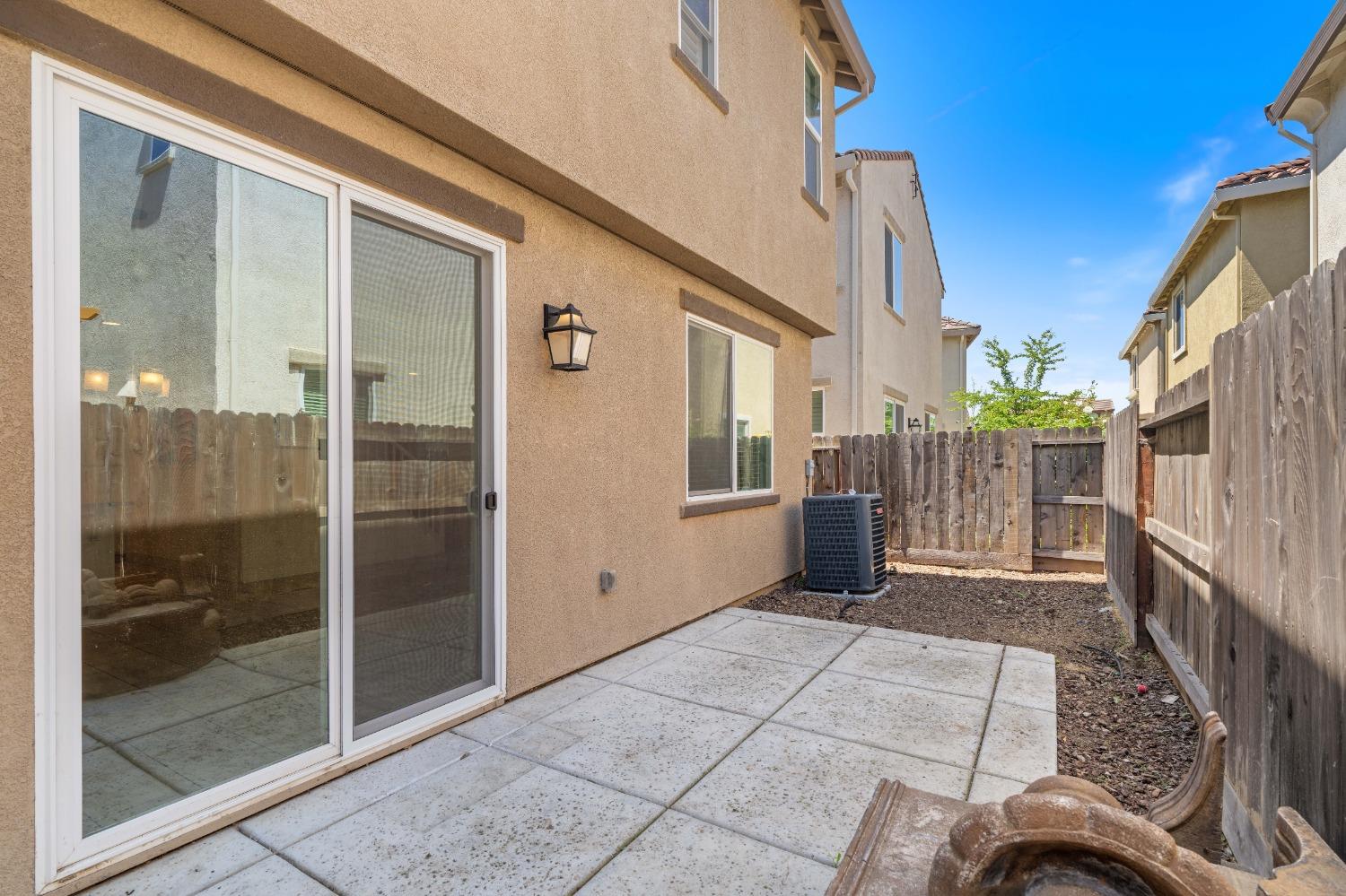 Detail Gallery Image 26 of 35 For 3651 Odessa Ln, Sacramento,  CA 95834 - 3 Beds | 2/1 Baths