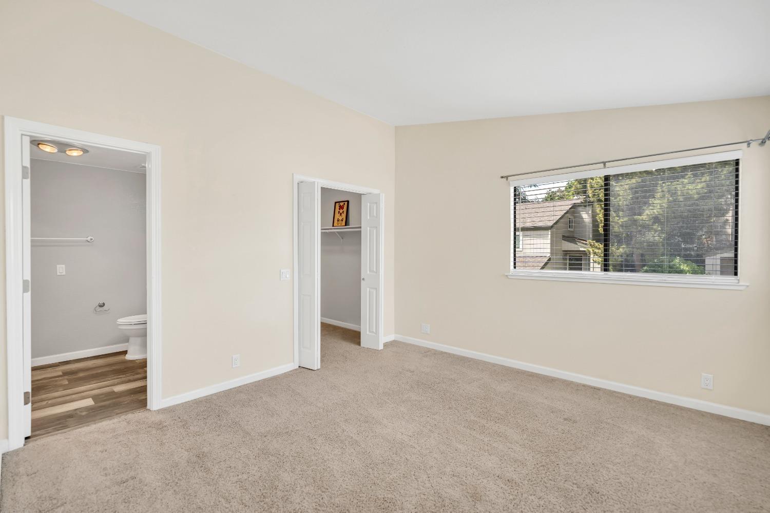 Photo #19: 225054114 Listing: Photo #19