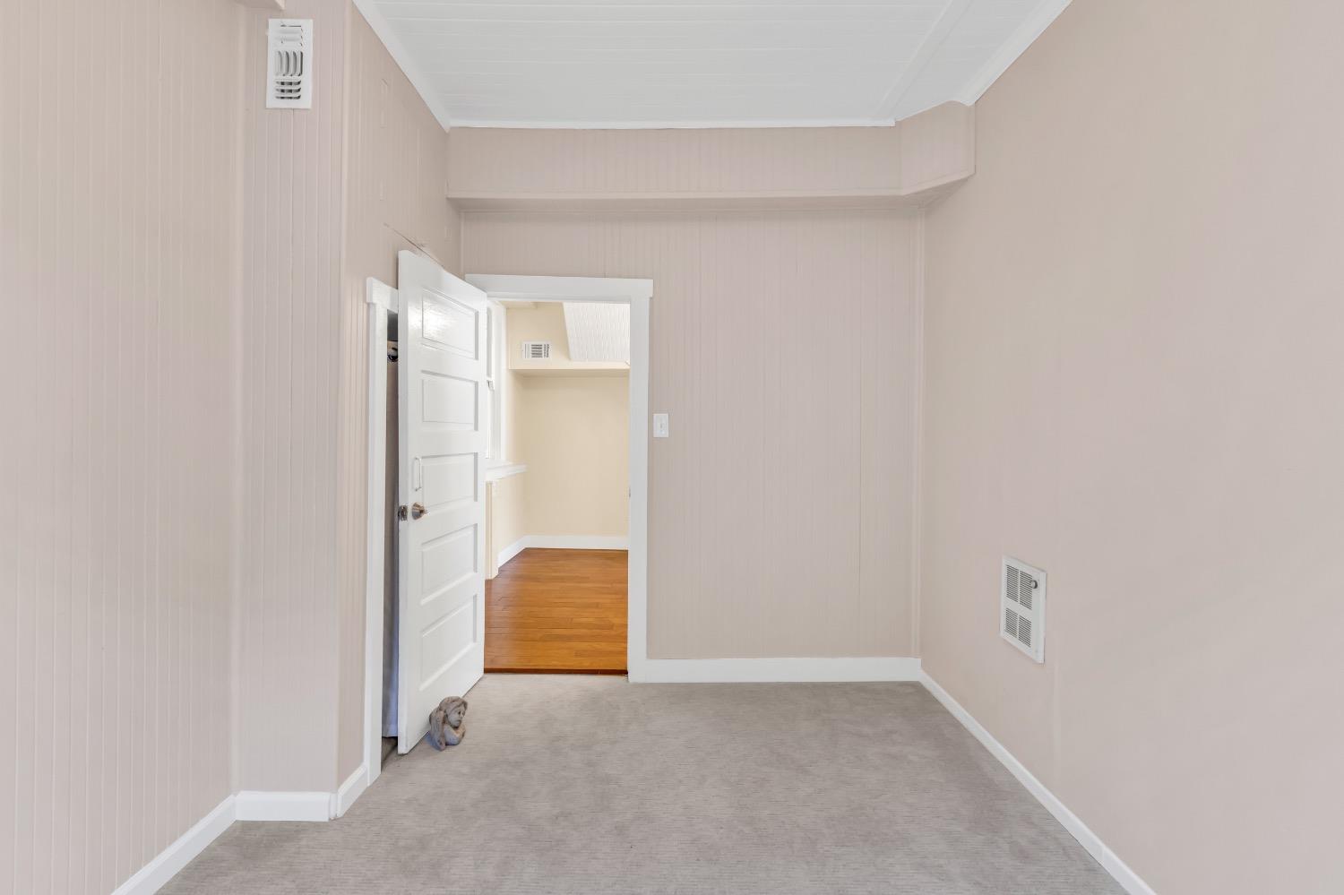 Detail Gallery Image 39 of 91 For 2321 H St, Sacramento,  CA 95816 - 4 Beds | 2 Baths