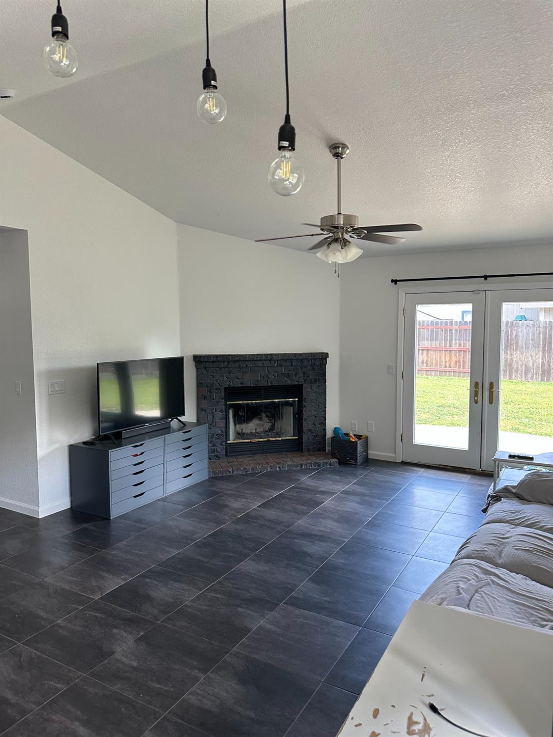 Detail Gallery Image 42 of 44 For 633 Holly Ct, Galt,  CA 95632 - 3 Beds | 2 Baths