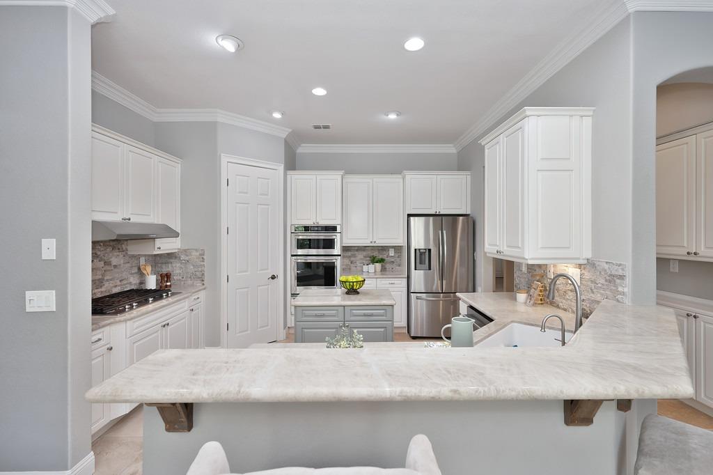Detail Gallery Image 16 of 91 For 4232 Savoie Ct, Loomis,  CA 95650 - 4 Beds | 3 Baths