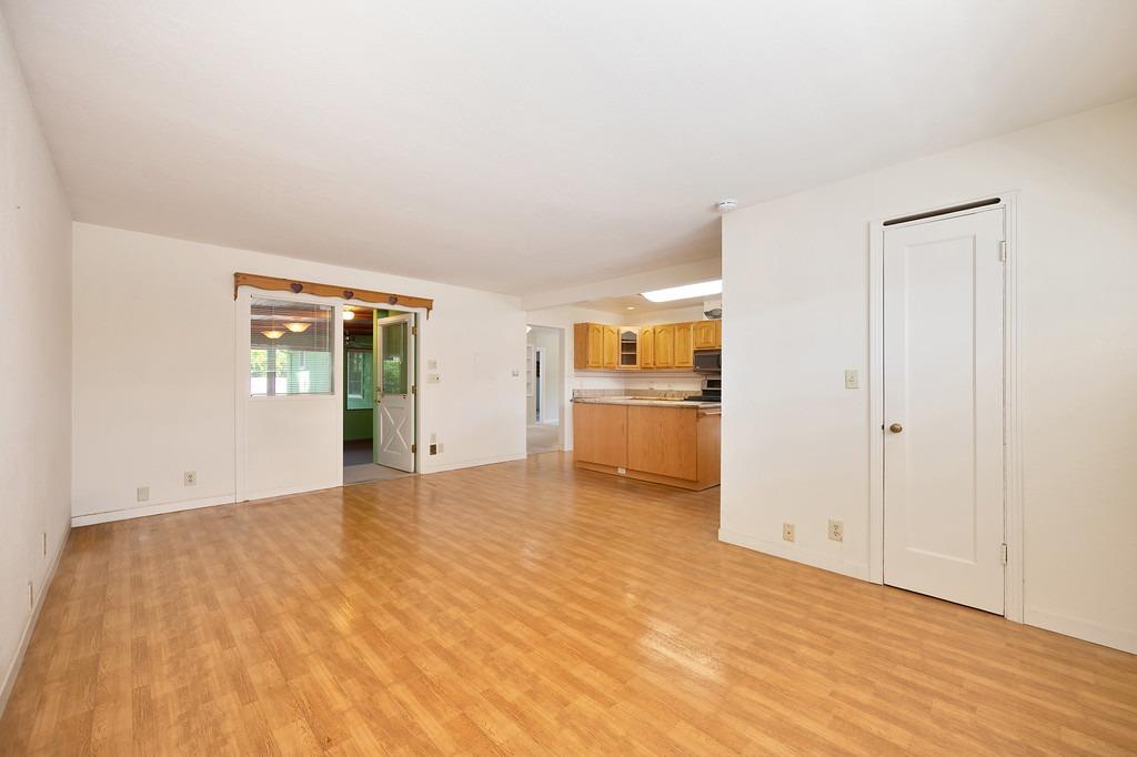 Heather Road, Fair Oaks, California image 14