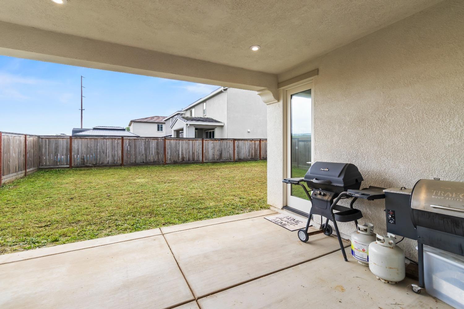 Kirkwood Court, Olivehurst, California image 30