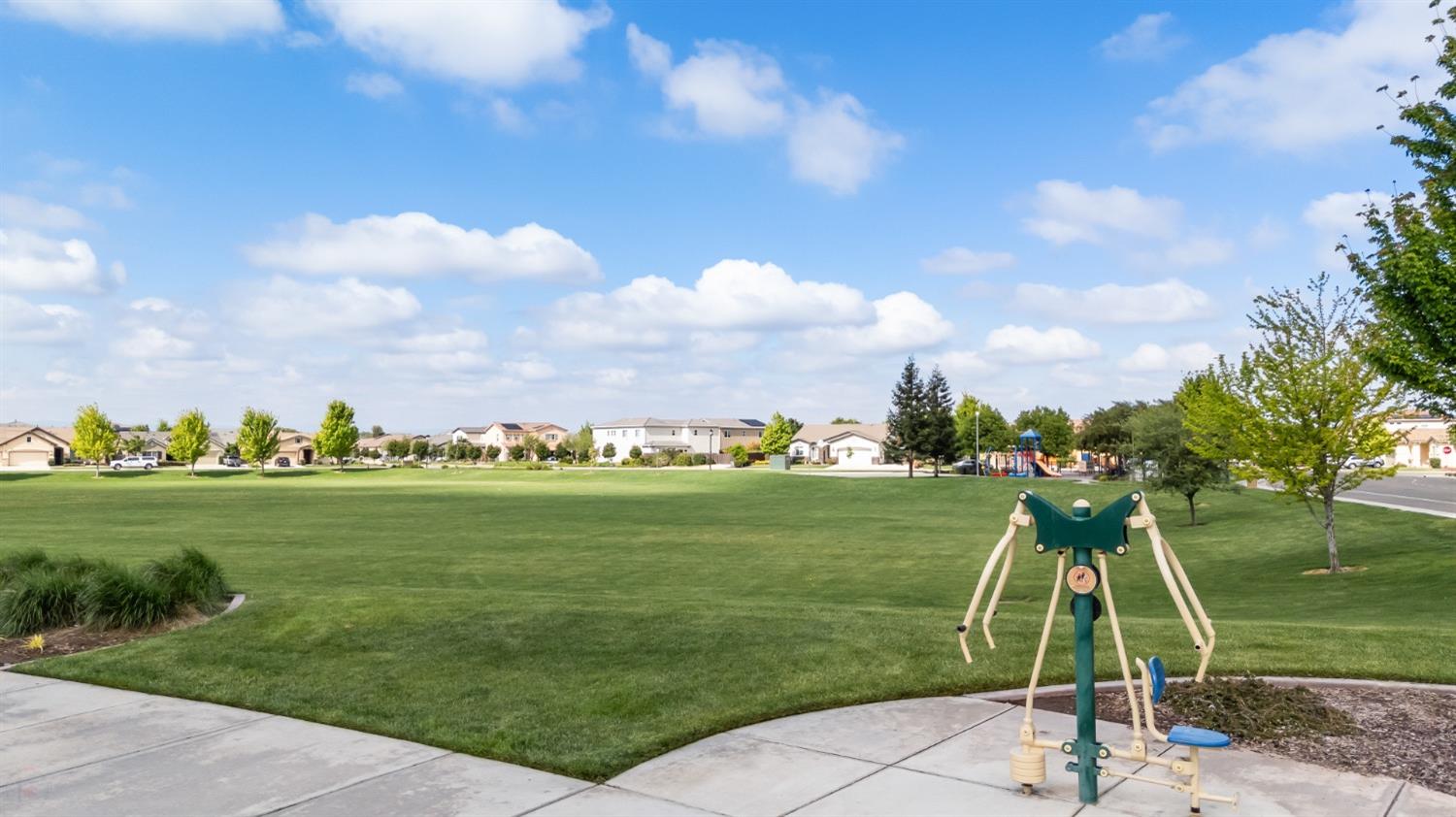 Detail Gallery Image 60 of 64 For 1674 Maehl Dr, Manteca,  CA 95337 - 4 Beds | 3/1 Baths