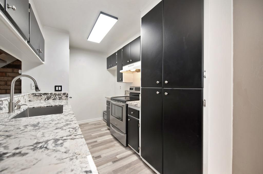 Photo #3: 225054136 Listing 