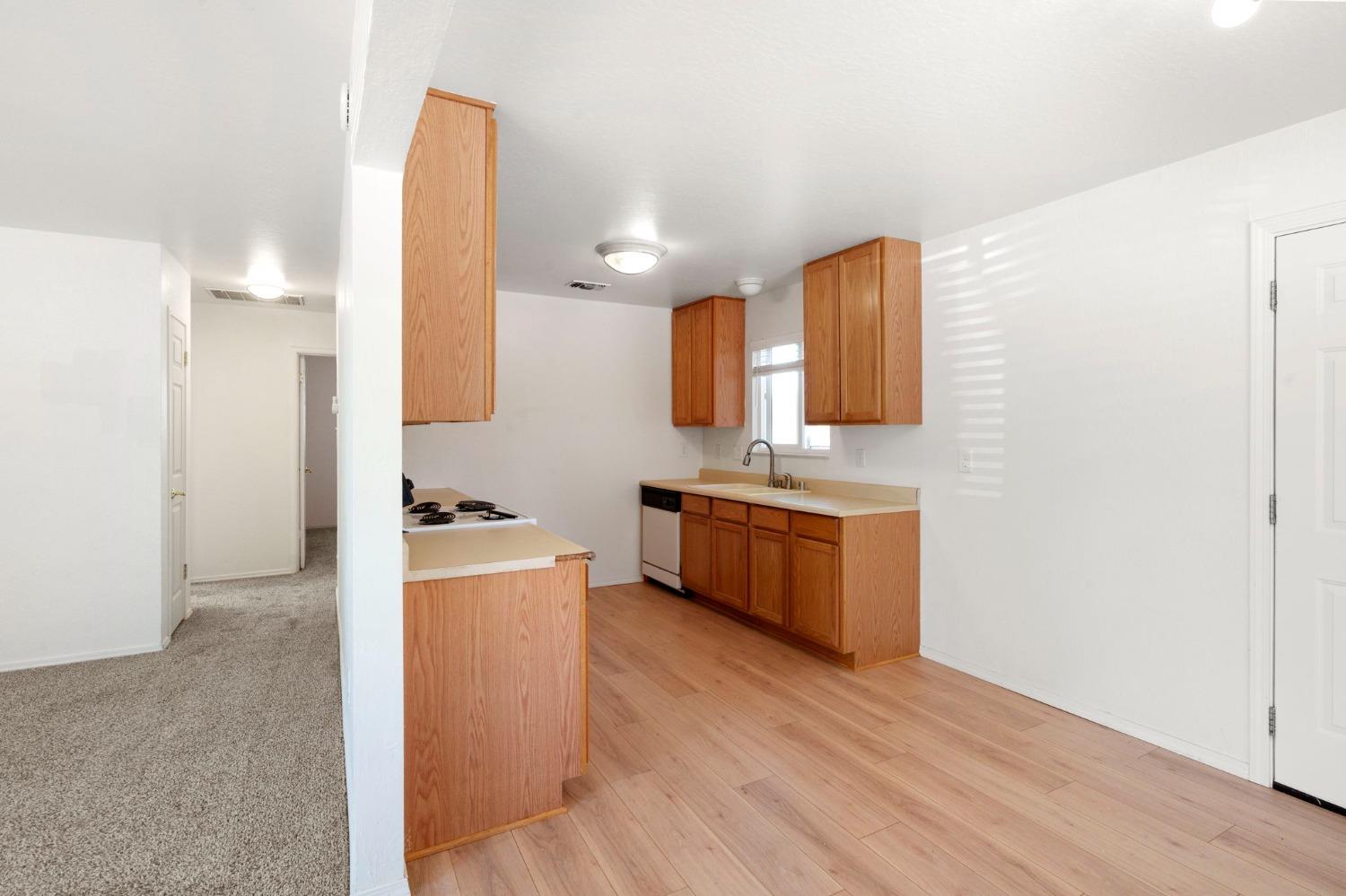 8 Fiske Avenue, Woodland, California image 8