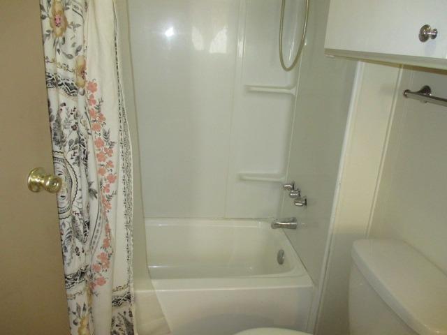 Detail Gallery Image 16 of 21 For 4229 Bouquet Way, Sacramento,  CA 95834 - 2 Beds | 2 Baths