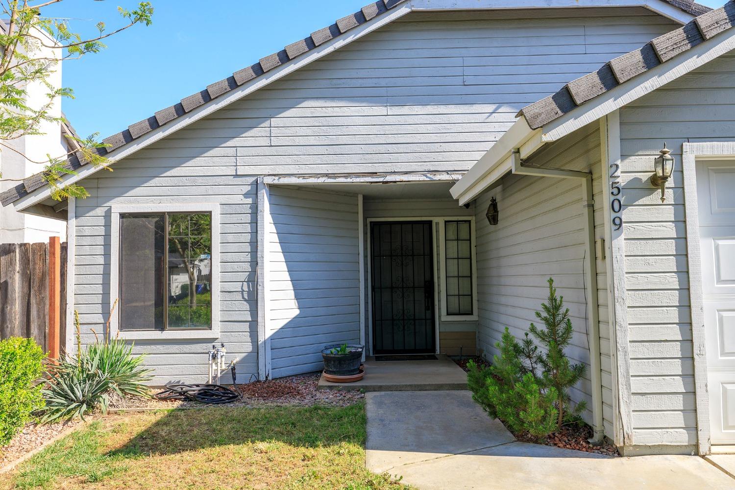 Walnut Park Drive, Modesto, California image 3