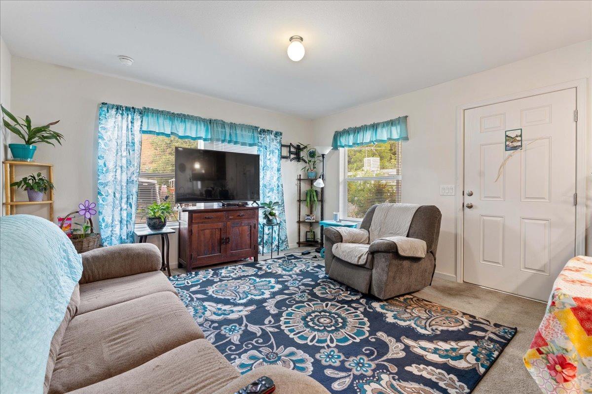 Detail Gallery Image 5 of 28 For 6245 Nob Hill Dr, Newcastle,  CA 95658 - 2 Beds | 2 Baths