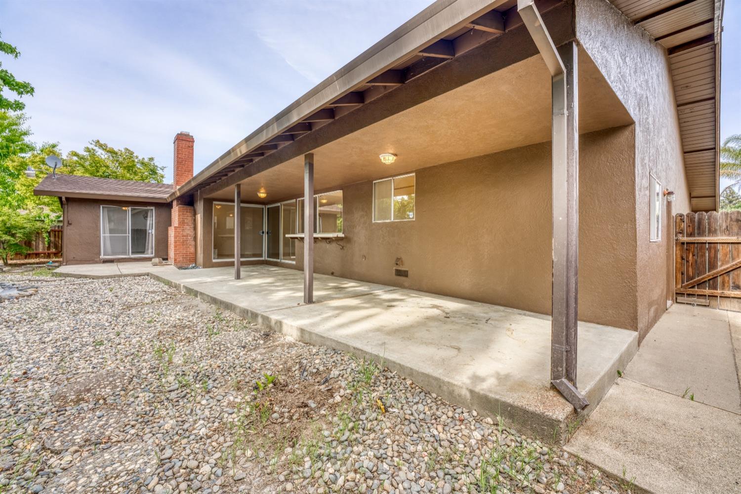 Rivercrest Drive, Sacramento, California image 24