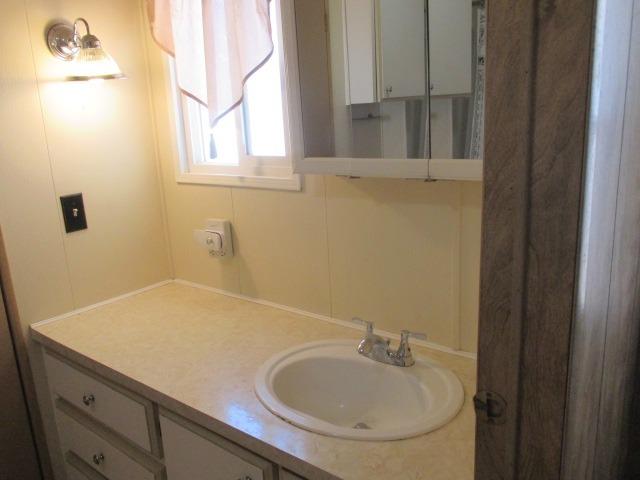 Detail Gallery Image 15 of 21 For 4229 Bouquet Way, Sacramento,  CA 95834 - 2 Beds | 2 Baths