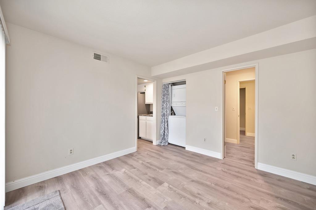 Casitas Bonito, Sacramento, California image 15